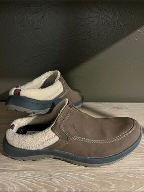 Men’s Size 10 Earth Origins Daxton Clog Slip-On Shoes - Chestnut Brown Colorway